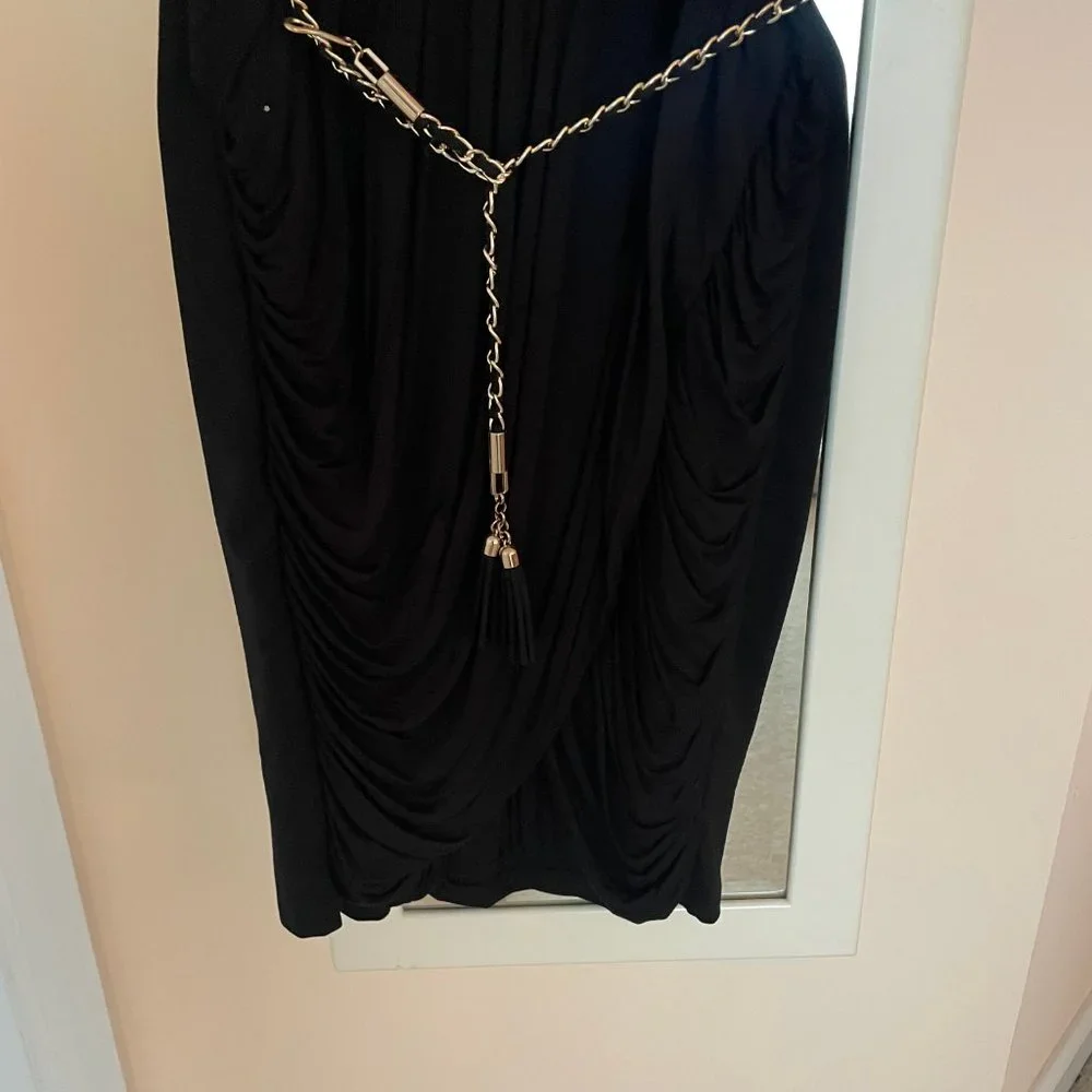 H&M DRESS - Picture 3 of 10